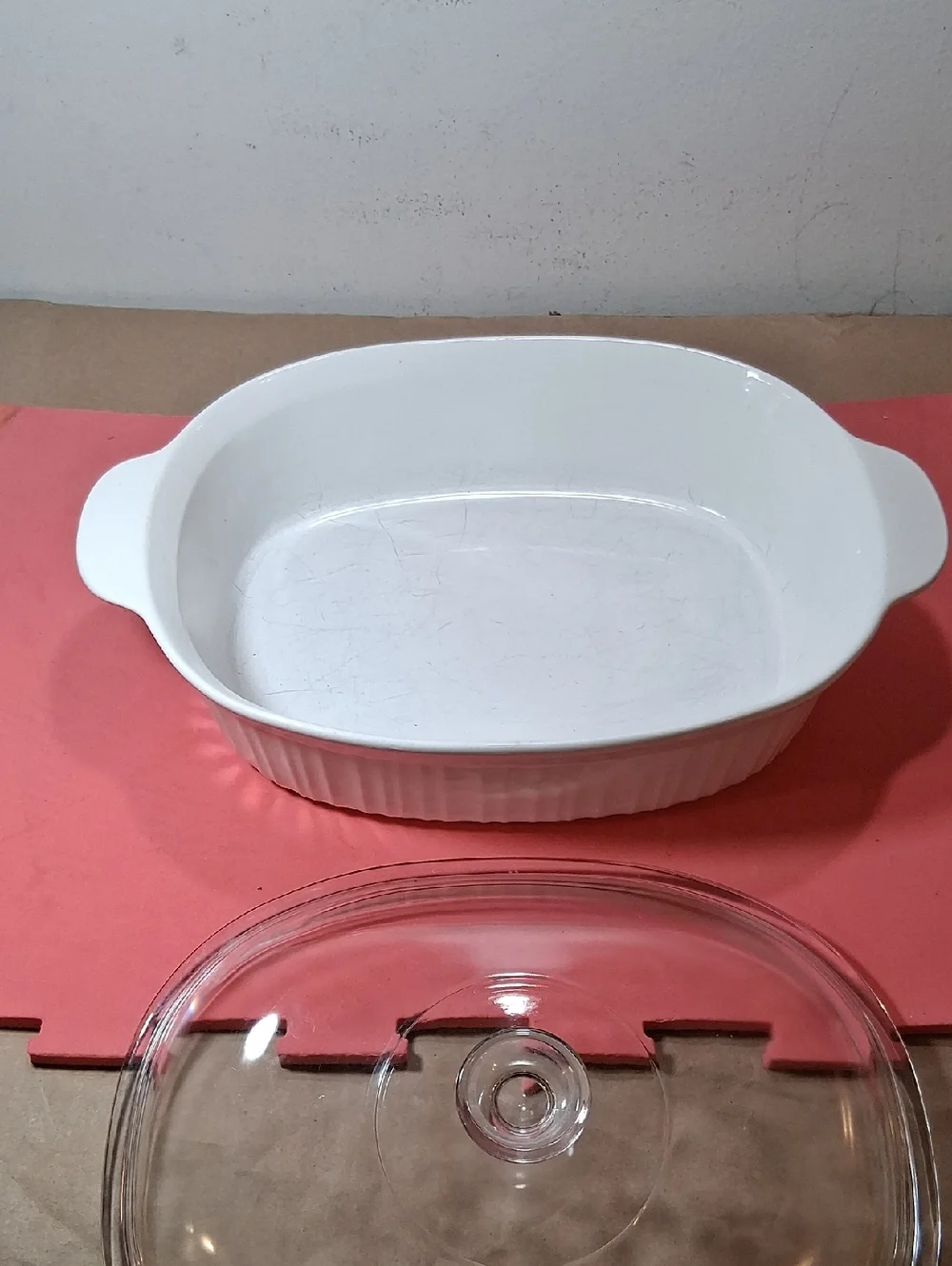 Corning Ware F-14-B French White STONEWARE 4 Qt. Oval Casserole W/ Lid